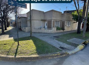 PH de 5 ambientes, Esperanza · Complejo de Unidades - m. Donnet 2100, Esperanza