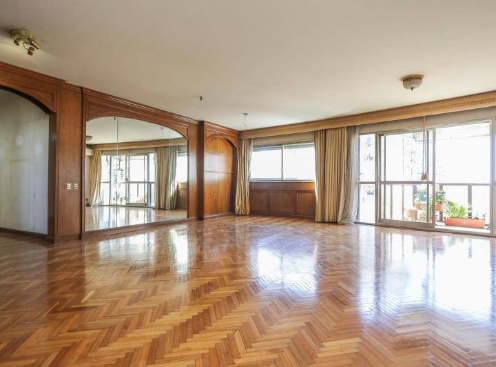 Departamento · 133m² · 5 Ambientes · 1 Cochera