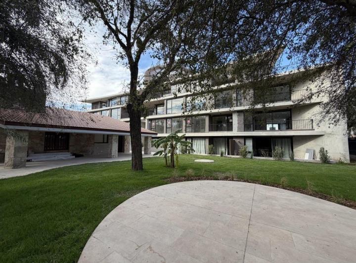 Departamento · 146m² · 4 Ambientes · 1 Cochera