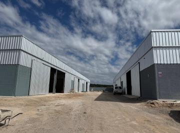 Bodega-Galpón de 1 ambiente, Unquillo · Dueño Alquila Galpones a Estrenar de 200 y 400 m² en Punto 53