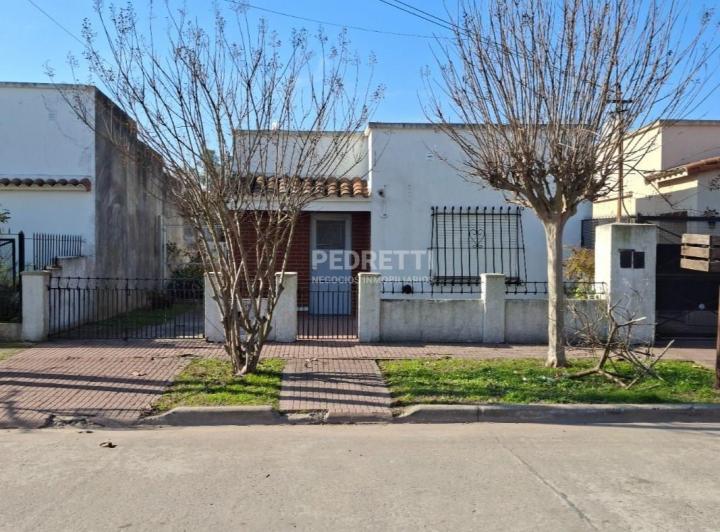 Casa · 70m² · 3 Ambientes · 1 Cochera