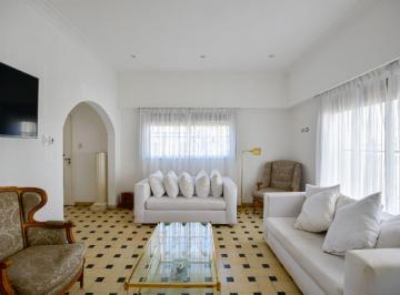 Casa de 4 ambientes, La Plata · Casa Refaccionada en Venta, 531 Esquina 3