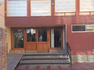 Departamento de 4 ambientes, Guaymallén · Emada, Alquila Excelente Departamento en Torre 3 Barrio Unimev, Villa Nueva, Guaymallén.