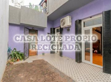 Casa · 103m² · 3 Ambientes · 1 Cochera · Casa en Lote Propio con Cochera, Patio y Terraza – Villa General Mitre