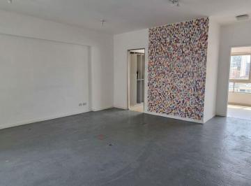Departamento · 86m² · 3 Ambientes · 1 Cochera · Apto Profesional a Refaccionar en Balvanera