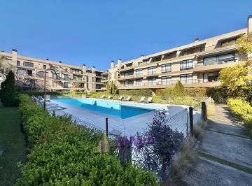 Departamento de 2 ambientes, San Isidro · Venta Departamento 2 Ambientes en Duplex con Jardín y Cochera en San Isidro