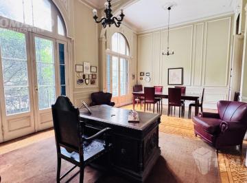 Edificio · 916m² · 4 Cocheras · Venta - Terreno - Doble Frente - Corredor Medio - Congreso
