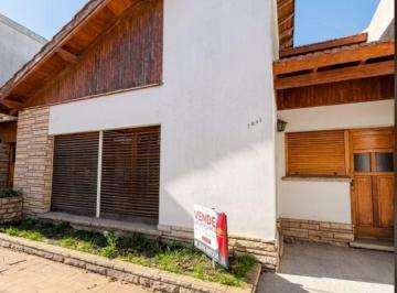 MUP-MU1-1814_2 · Casa 5 Ambientes 3 Dorm.. | 7 Al 1500