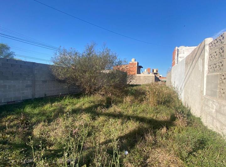 Terreno · 207m²