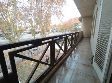 Departamento de 4 ambientes, Rosario · Venta - Departamento - 2 Habitaciones - Cochera - Alberdi, Rosario.