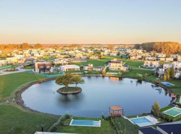 Terreno , Presidente Perón · Terreno de 900 m² en Venta en Oportunidad en La Alameda, Canning.