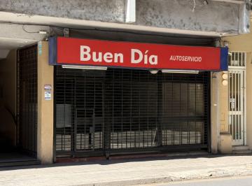 Local comercial · 224m² · 7 Ambientes · Alquiler Comercial. Ideal Supermercado | 227 m² C/ Instalaciones Frigoríficas