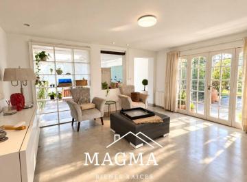 Casa de 9 ambientes, Córdoba · Casa en Venta Villa Centenario - 2 Dorm. + Pileta!