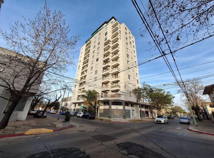 Departamento · 70m² · 3 Ambientes · 1 Cochera