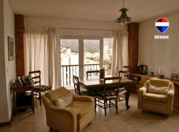 Departamento · 196m² · 8 Ambientes · 2 Cocheras · Departamento Amplio Alquiler Zona Centro