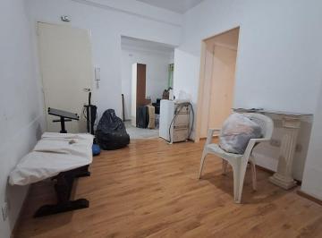 Departamento · 33m² · 2 Ambientes · Depto 2 Ambientes Alquiler Lanus con Patio
