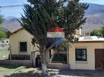 Casa · 210m² · 8 Ambientes · Venta Casa Huacalera Sobre Ruta
