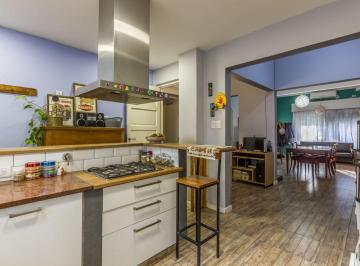 PH · 240m² · 7 Ambientes · 1 Cochera · 2 PH en Lote Propio. Ramos Mejia