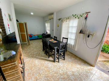 PH · 90m² · 4 Ambientes · Venta PH 4 Ambientes Patio Permuta