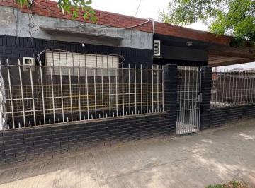 Casa · 98m² · 5 Ambientes · 1 Cochera · Casa en Venta 5 Amb en Solano Mas Monoambiente