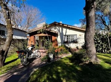 Casa · 181m² · 6 Ambientes · 1 Cochera · Casa 6 Ambientes Venta en Longchamps + Depto 3 Amb