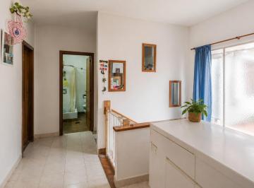 Casa · 204m² · 6 Ambientes · 1 Cochera · Casa Multif. 6 Amb. Terr. Coch. A/cre. Florida O.