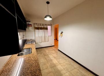 Departamento · 51m² · 2 Ambientes · Venta Dpto 2amb Balcon Al Frente Categoria Moron