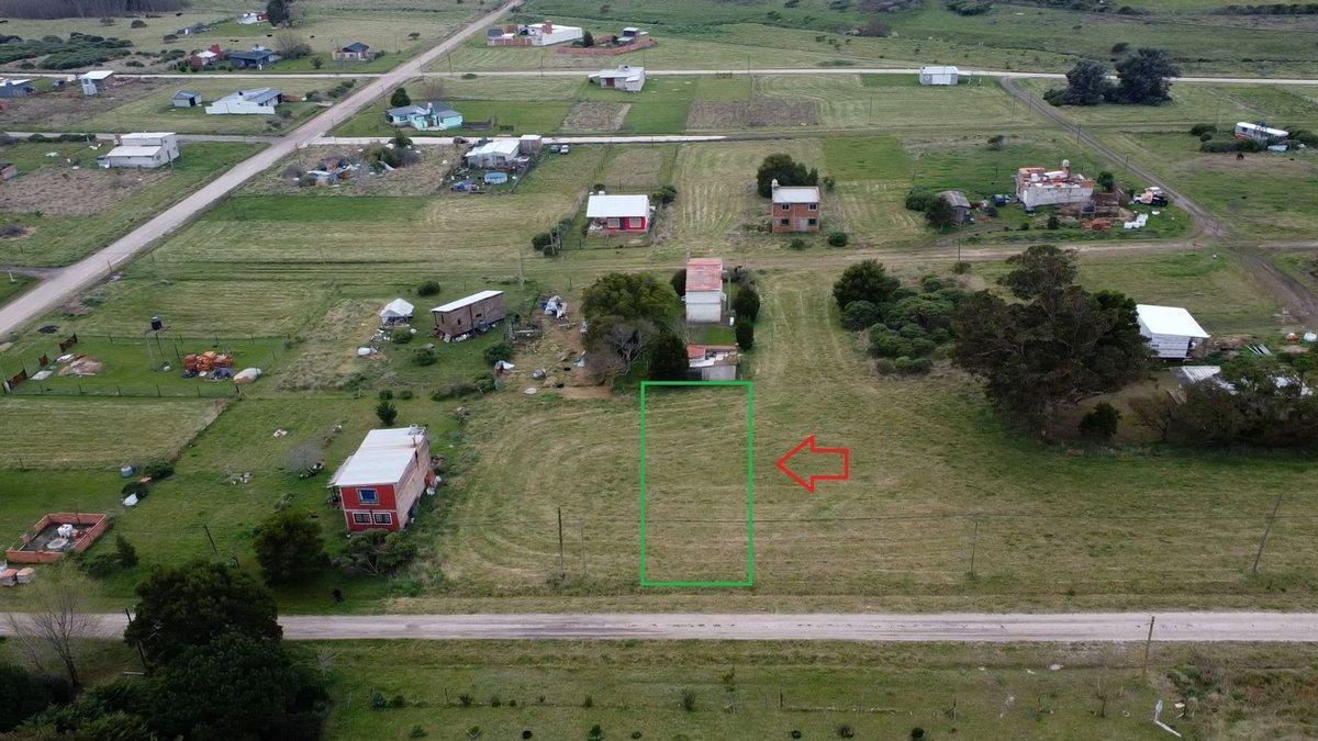Lote en venta en Calle 833 E/ 487 y 489 — San Eduardo de Chapadmalal