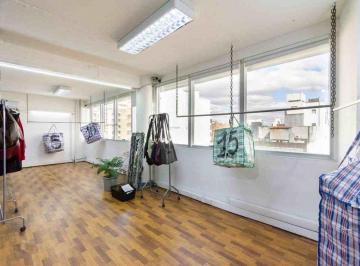 Oficina comercial · 106m² · 1 Cochera · Oficina con Cochera Renta Edificio Corp Seg 24hs