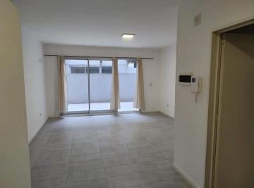 Departamento · 42m² · 1 Ambiente · Alquiler Mono Impecable con Patio Boedo
