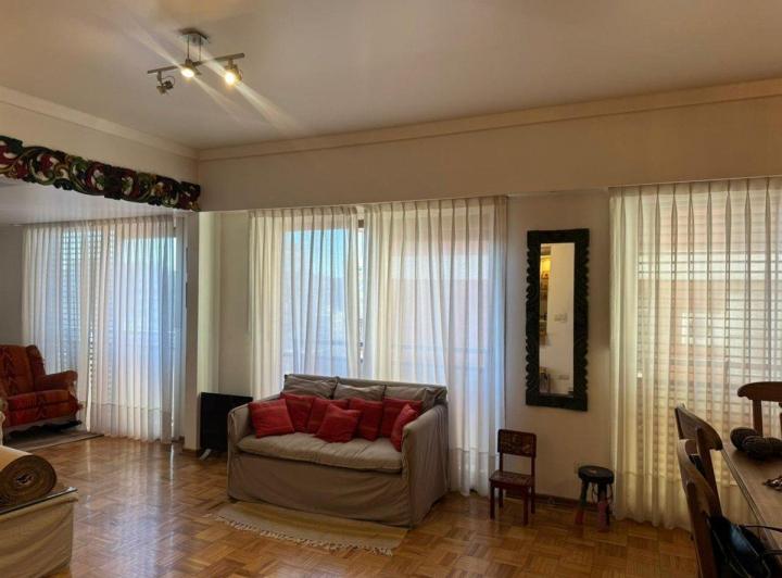 Departamento · 80m² · 4 Ambientes · 1 Cochera