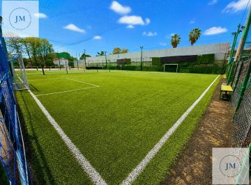 Terreno · 300m² · 20 Ambientes · 60 Cocheras · Terreno Comercial - Villa Luzuriaga