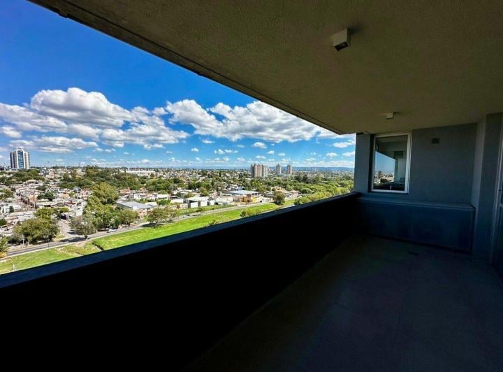 Departamento · 83m² · 4 Ambientes · 1 Cochera