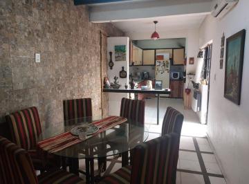 Casa · 82m² · 4 Ambientes · Venta Casa 4 Ambientes con Patio y Parrilla