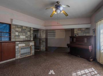 Casa · 87m² · 3 Ambientes · 1 Cochera · Venta Casa 2 Dorm. y Garaje Buceo
