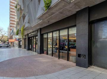 Departamento · 65m² · 2 Ambientes · 1 Cochera · Alquiler 2 Amb Piso Alto Vista Al Rio + Cochera