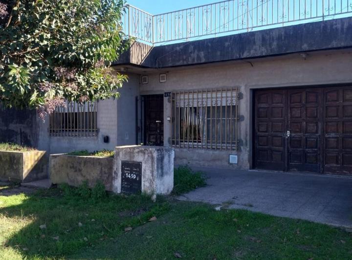 Casa · 101m² · 4 Ambientes · 1 Cochera