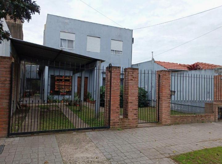 Casa · 133m² · 4 Ambientes · 1 Cochera