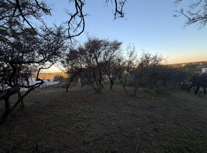 Terreno · 1328m²