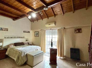 Casa · 285m² · 4 Ambientes · 3 Cocheras · Inversor: 3 Casas + Galpón + Local en Block