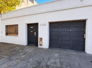 Casa · 120m² · 4 Ambientes · 1 Cochera · ¡Oportunidad en Caseros! Casa 4 Ambientes y Garage