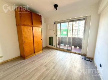 Departamento · 30m² · 1 Ambiente · Monoambiente con Balcon. Super Luminoso! Santos Dumont y Corrientes!