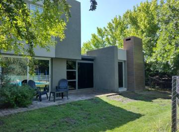 Casa de 7 ambientes, Chacras de Coria · Casa de Diseño en La Mejor Zona de Chacras