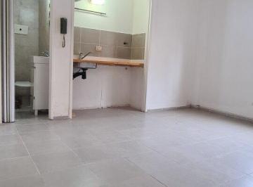 Departamento · 16m² · 1 Ambiente · Monoambiente con Kitchinette Al Contrafrente, Muy Luminoso, Inmejorable Ubicacion, Oportunidad Para