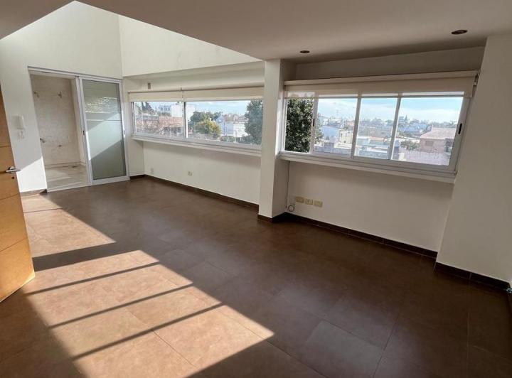Departamento · 90m² · 3 Ambientes · 1 Cochera