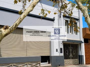 Casa · 350m² · 15 Ambientes · 1 Cochera · Casa y Consultorios Múltiples