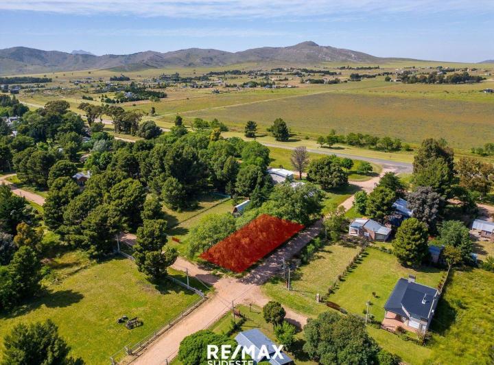 Terreno · 395m²