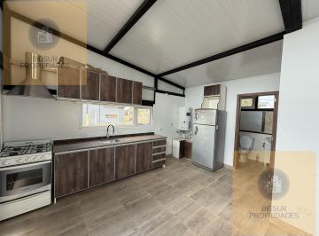 Casa · 36m² · 2 Ambientes · 1 Cochera · Casa en Alquiler un Dormitorio