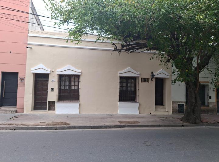 Casa · 116m² · 8 Ambientes