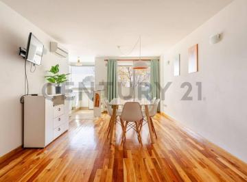 Departamento · 55m² · 5 Ambientes · Departamento Amoblado en Cofico | Impecable, Moderno y Excelente Ubicación
